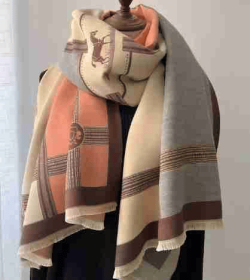 Winter Scarf Cashmere Shawl Women Color Blocked Horse Pattern Reversible Scarf With Tassel Pashmina Shawls And Wraps (Color: pink grey)